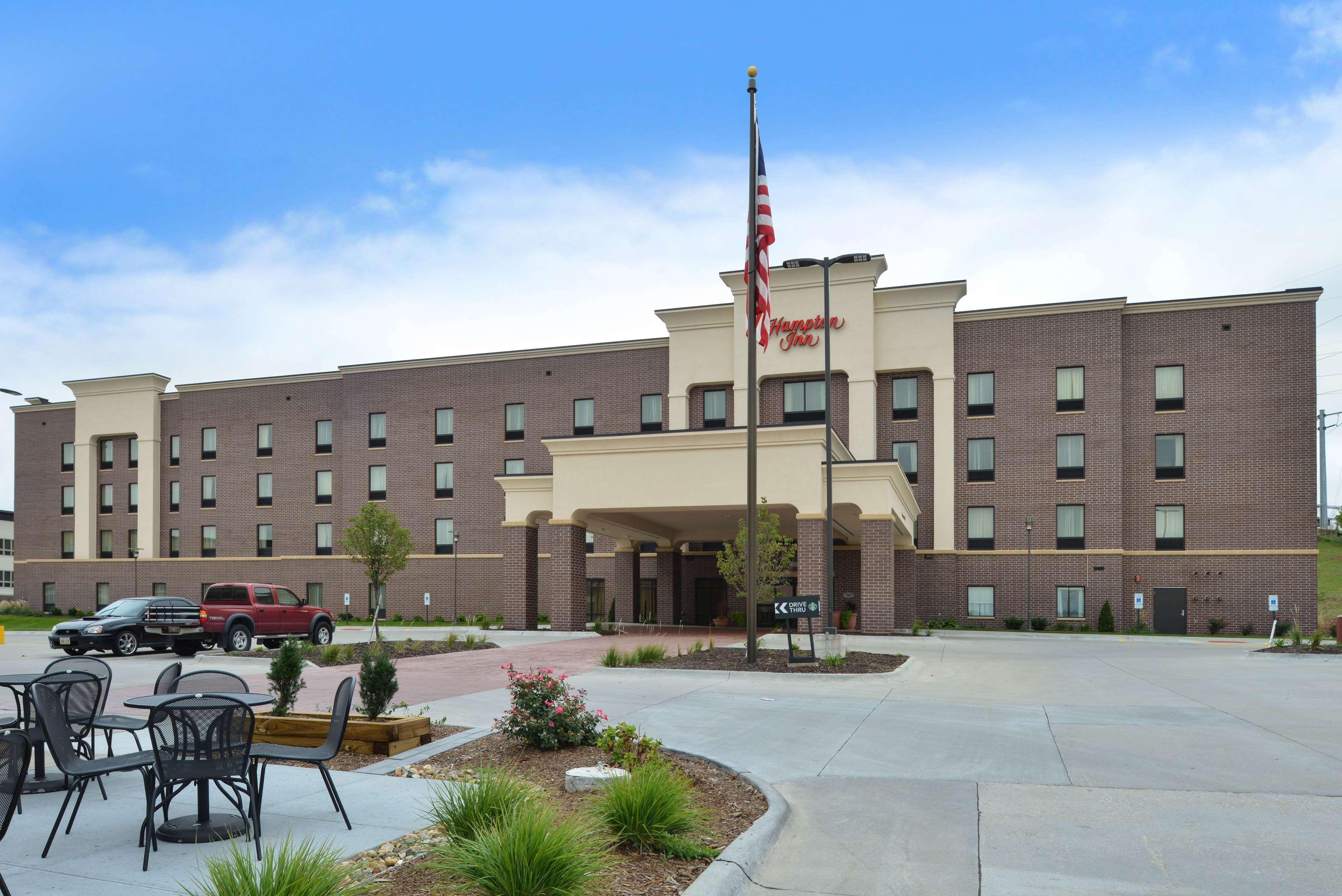 Hampton Inn Omaha Midtown-Aksarben Exterior photo