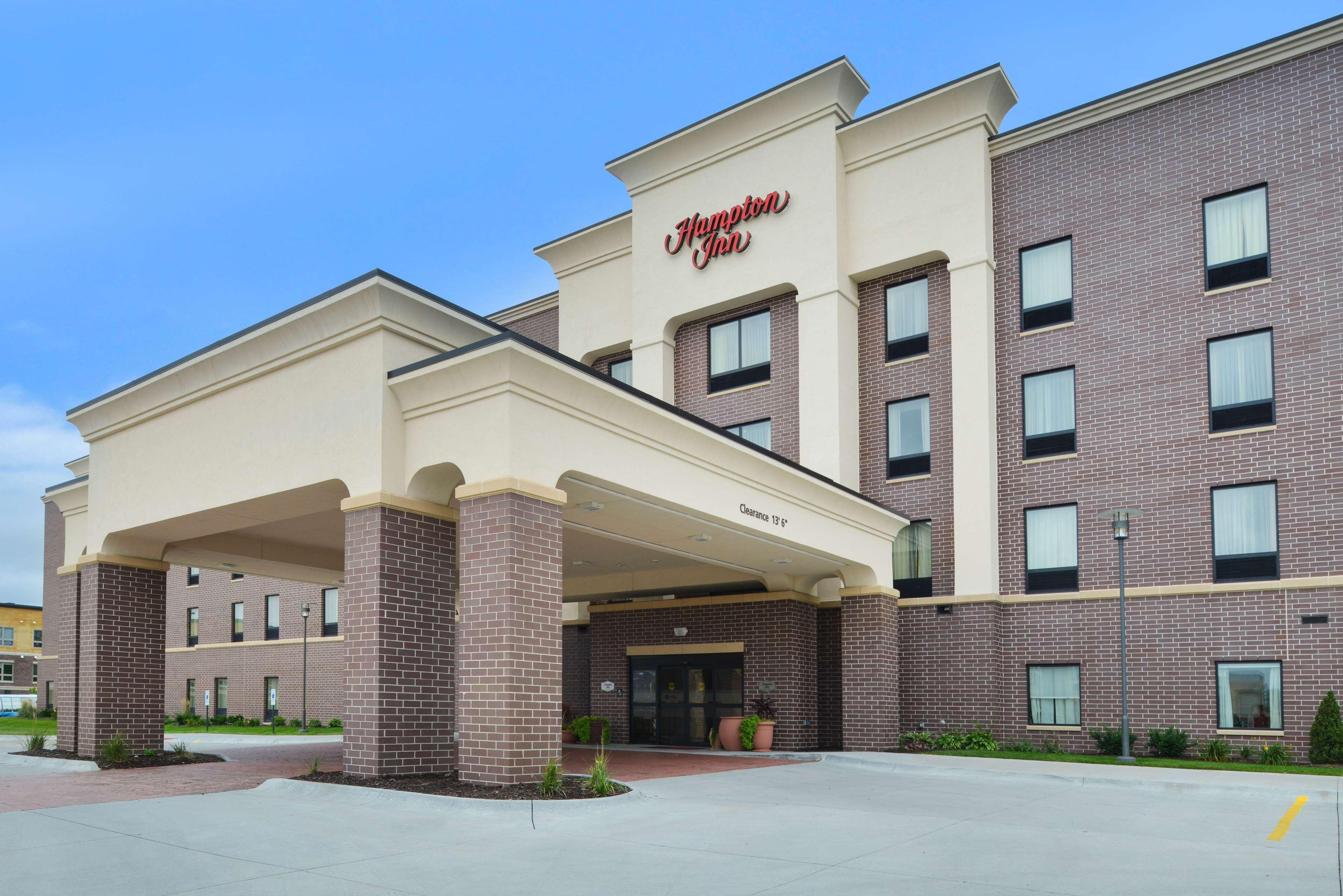 Hampton Inn Omaha Midtown-Aksarben Exterior photo